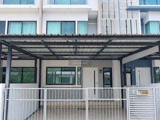 Продажа 3 спальни таунхаус в Тхунг Кхру, Бангкок