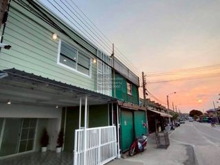 Продажа 4 спальни таунхаус в Bang Yai, Нонтабури