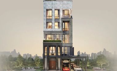 For sale 4 bedrooms house in Yan Nawa, Bangkok