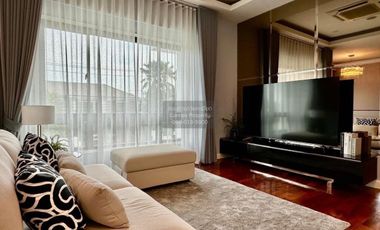 For sale 5 bedrooms house in Lat Krabang, Bangkok