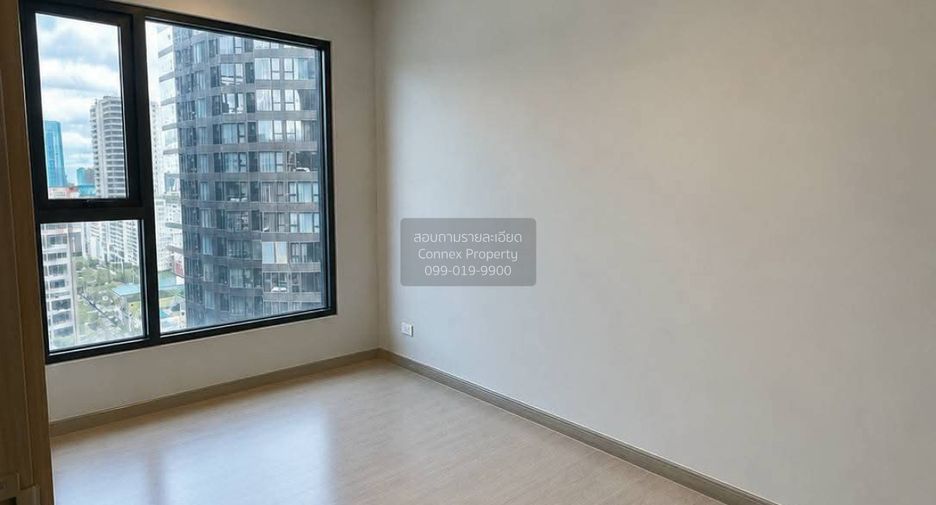 For sale 2 bedrooms condo in Huai Khwang, Bangkok