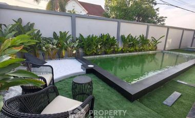 Casa en venta de 4 habitaciones en Bang Lamung, Chonburi