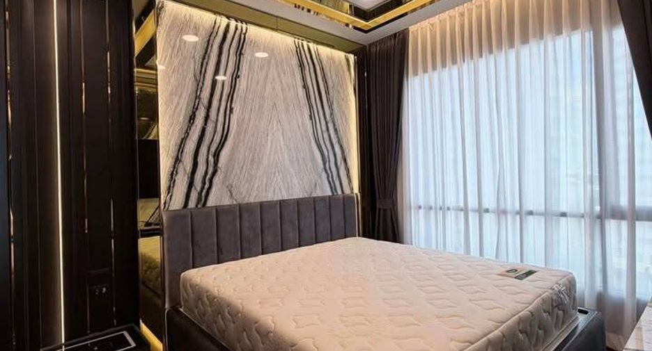 Condo en alquiler de 1 habitaciones en Huai Khwang, Bangkok