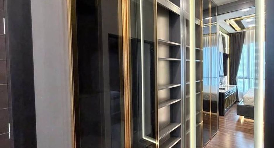 Condo en alquiler de 1 habitaciones en Huai Khwang, Bangkok