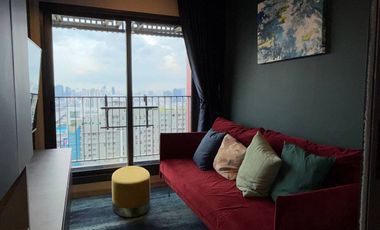Wohnung zur Miete mit 1 Zimmer in Huai Khwang, Bangkok