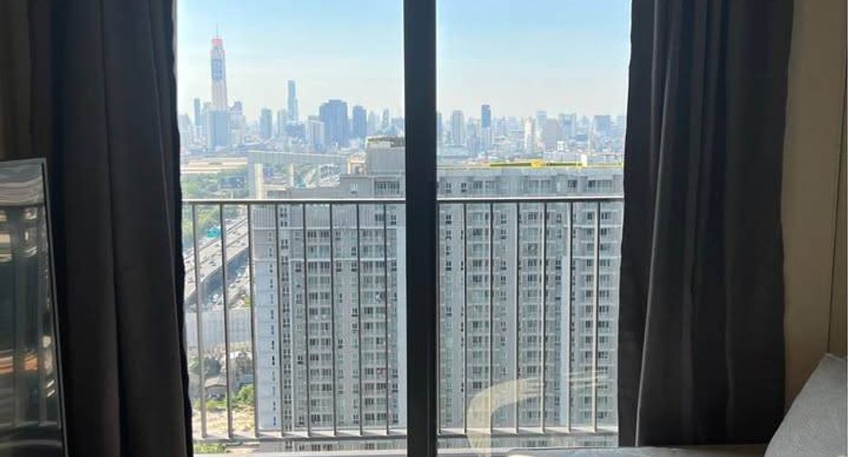 Wohnung zur Miete mit 1 Zimmer in Huai Khwang, Bangkok