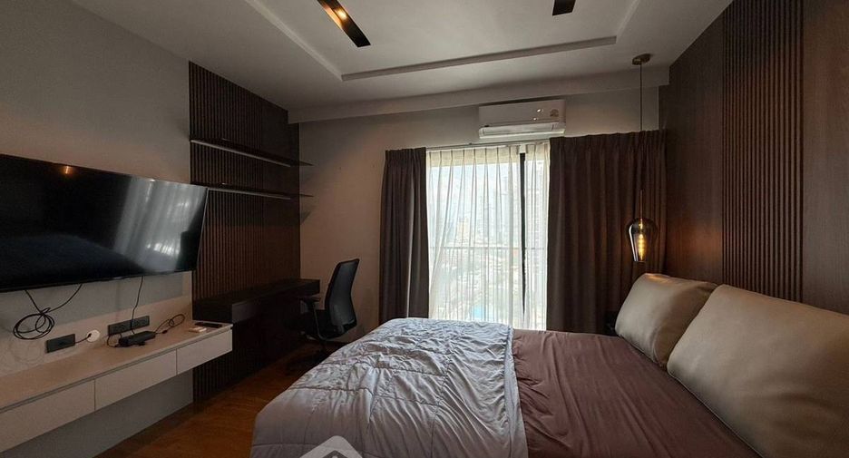 For rent 1 bed condo in Khlong Toei, Bangkok