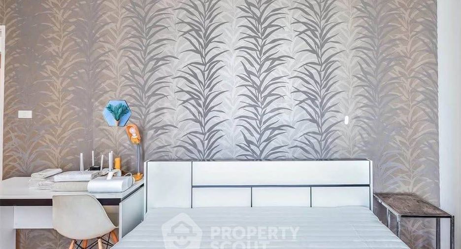 For rent 3 bedrooms condo in Ratchathewi, Bangkok