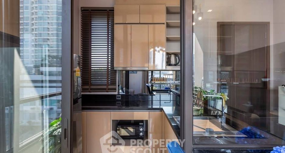 For rent 1 bed condo in Khlong Toei, Bangkok