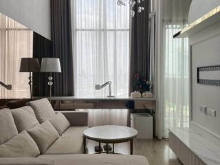 Wohnung zur Miete mit 1 Zimmer in Huai Khwang, Bangkok