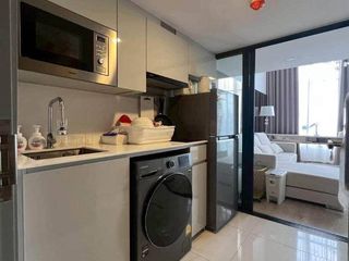 Wohnung zur Miete mit 1 Zimmer in Huai Khwang, Bangkok