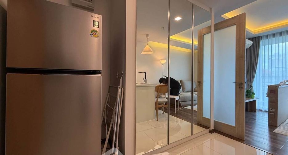 For rent 1 bed condo in Bang Lamung, Chonburi