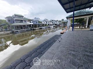 Аренда 5 спальни кондо в Na Jomtien, Паттайя