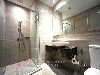 Wohnung zur Miete mit 1 Zimmer in Huai Khwang, Bangkok