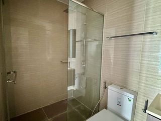 Wohnung zur Miete mit 1 Zimmer in Huai Khwang, Bangkok