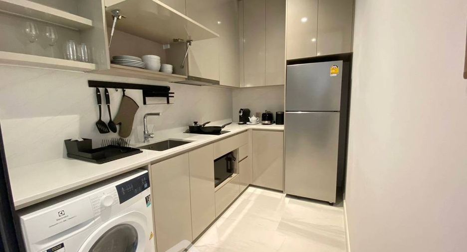 For rent 2 bedrooms condo in Sathon, Bangkok