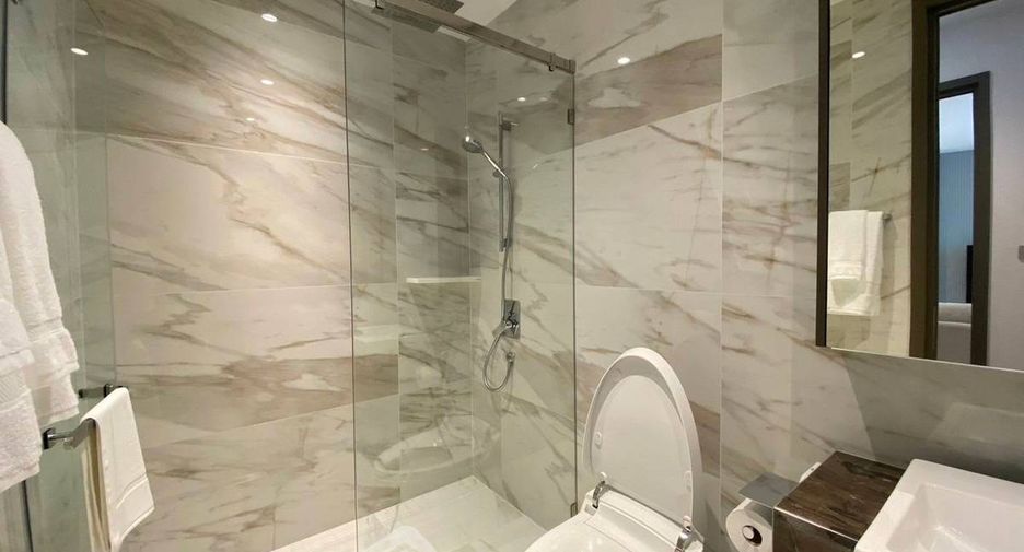 For rent 2 bedrooms condo in Sathon, Bangkok