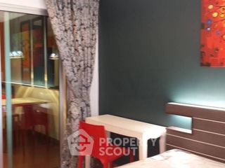 Wohnung zur Miete mit 1 Zimmer in Huai Khwang, Bangkok