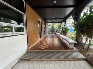 À louer 8 chambres maison à Chatuchak, Bangkok