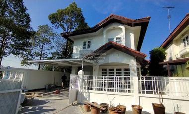 出租 3 卧室 独立屋 在 Nong Chok, 曼谷