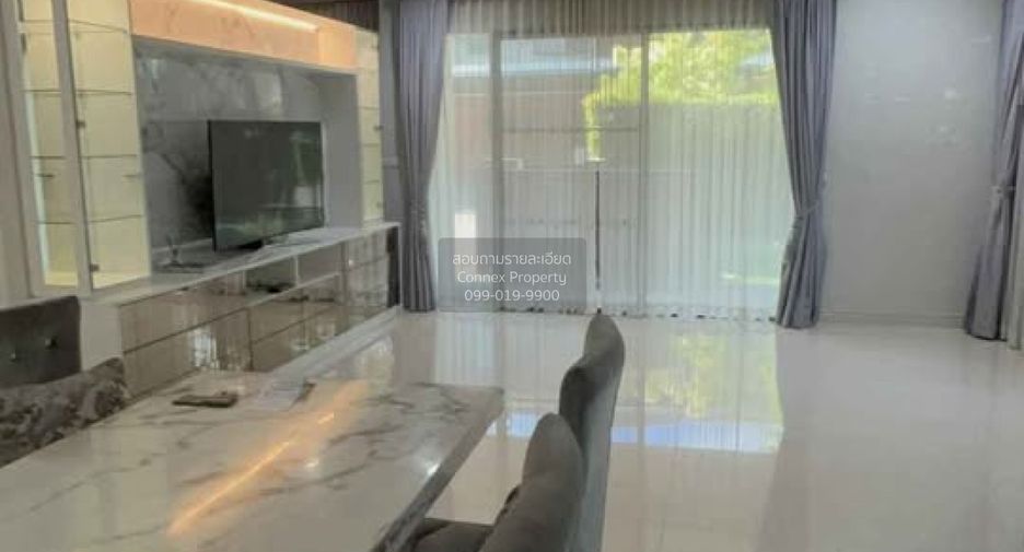 Haus zur Miete mit 4 Zimmer in Bangkok Noi, Bangkok