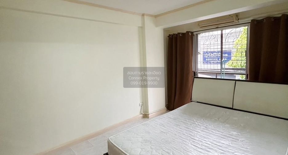 Wohnung zur Miete mit 1 Zimmer in Huai Khwang, Bangkok