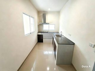 Casa en alquiler de 3 habitaciones en Mueang Samut Prakan, Samut Prakan