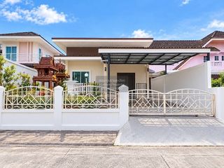 Casa en alquiler de 3 habitaciones en Mueang Samut Prakan, Samut Prakan