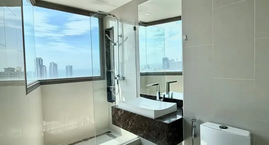 Wohnung zur Miete mit 1 Zimmer in Bang Lamung, Chonburi