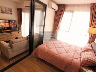 Wohnung zur Miete mit 1 Zimmer in Huai Khwang, Bangkok