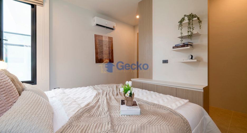 Casa en venta de 5 habitaciones en Bang Lamung, Chonburi