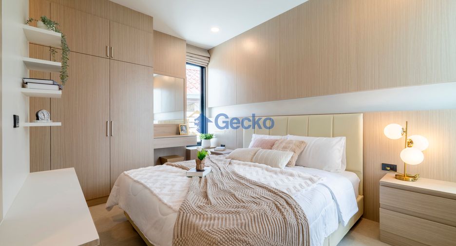 Casa en venta de 5 habitaciones en Bang Lamung, Chonburi