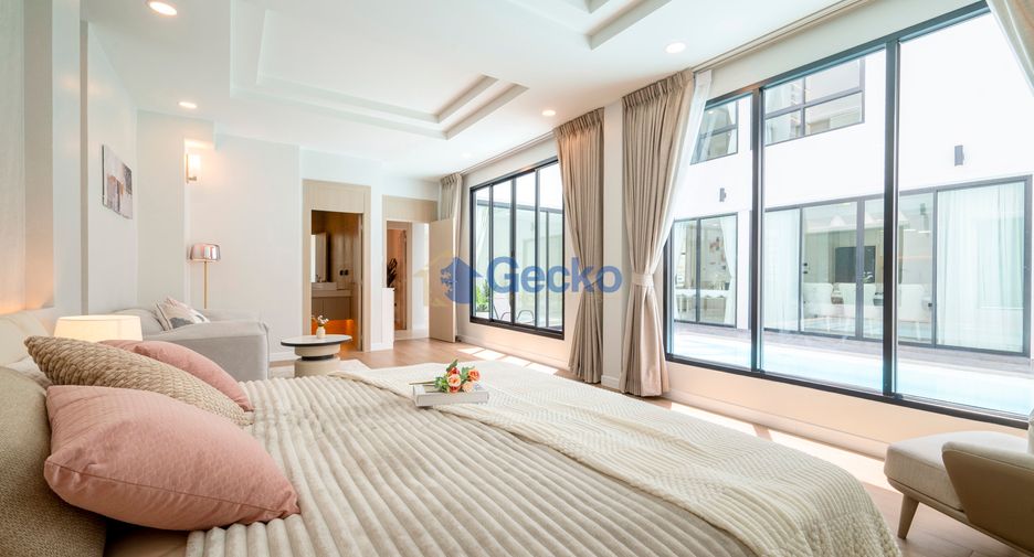 Casa en venta de 5 habitaciones en Bang Lamung, Chonburi