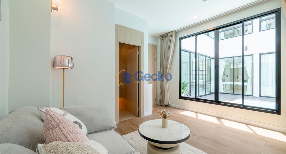 Casa en venta de 5 habitaciones en Bang Lamung, Chonburi