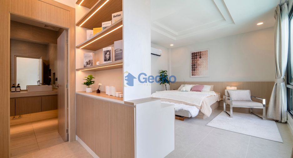 Casa en venta de 5 habitaciones en Bang Lamung, Chonburi