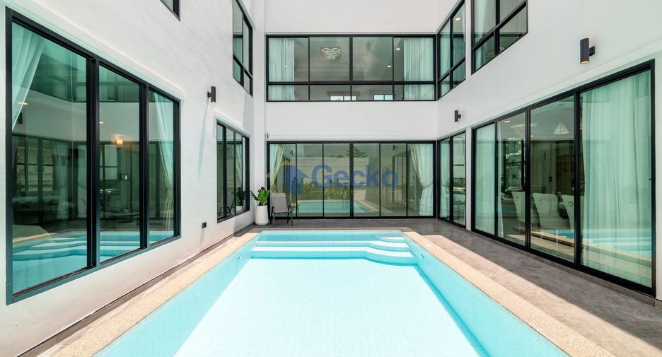 Casa en venta de 5 habitaciones en Bang Lamung, Chonburi
