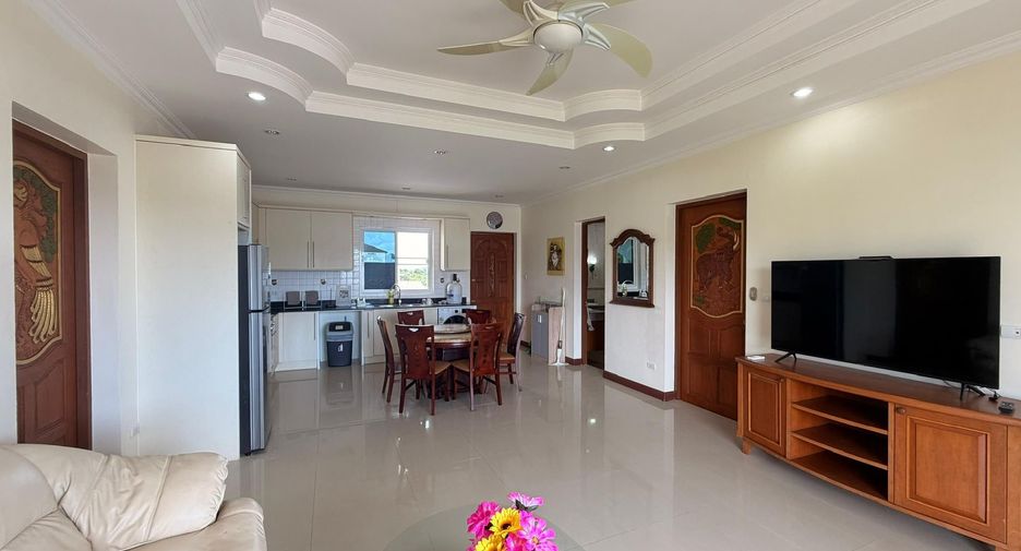 À louer 2 chambres appartement à Mueang Phuket, Phuket
