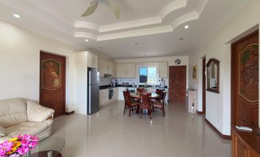 À louer 2 chambres appartement à Mueang Phuket, Phuket