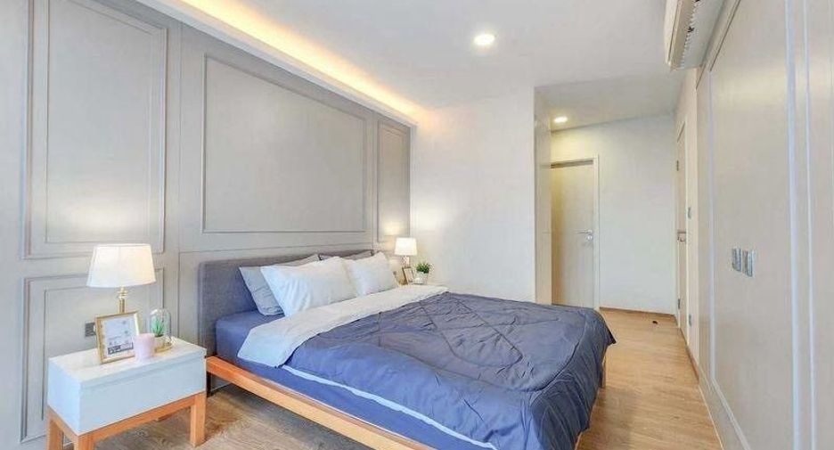 For sale 3 bedrooms condo in Watthana, Bangkok