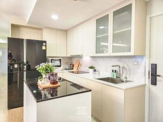 For sale 3 bedrooms condo in Watthana, Bangkok