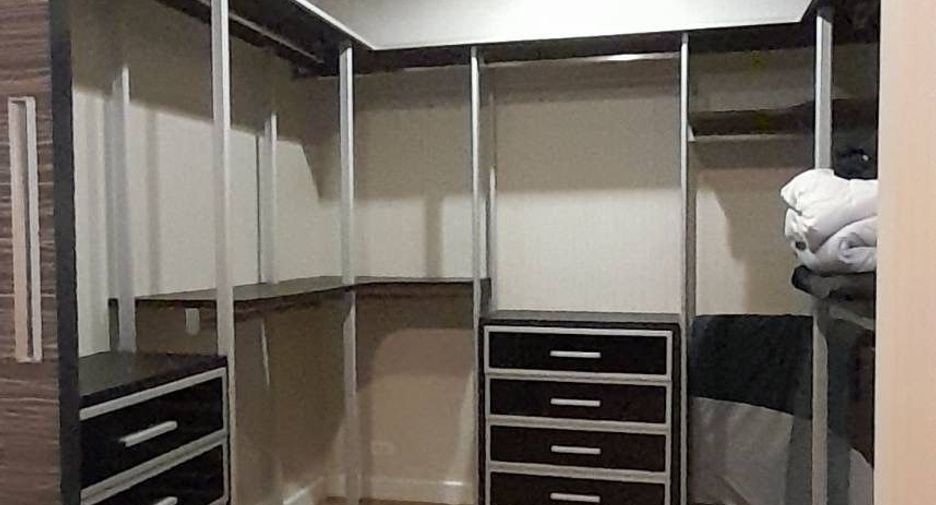 Condo en alquiler de 3 habitaciones en Khlong Toei, Bangkok