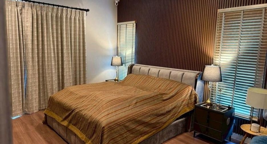 For sale and for rent 4 bedrooms house in Bang Phli, Samut Prakan