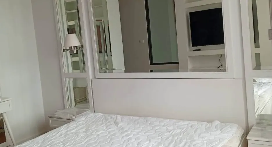 Condo en venta de 2 habitaciones en Watthana, Bangkok