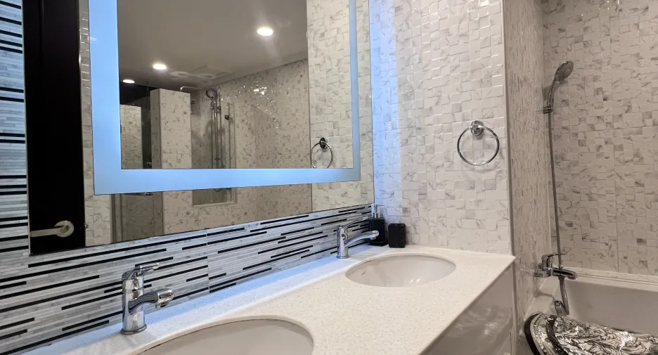 For rent 4 bedrooms condo in Khlong Toei, Bangkok