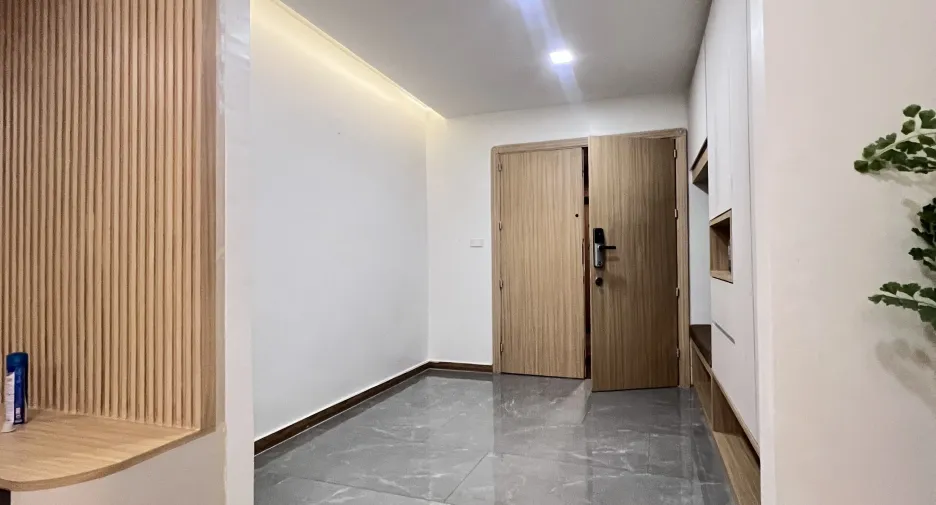 For rent 4 bedrooms condo in Khlong Toei, Bangkok
