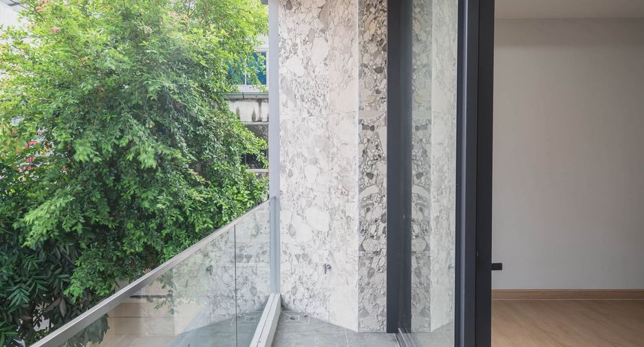 Haus zum Kauf mit 4 Zimmer in Lat Krabang, Bangkok