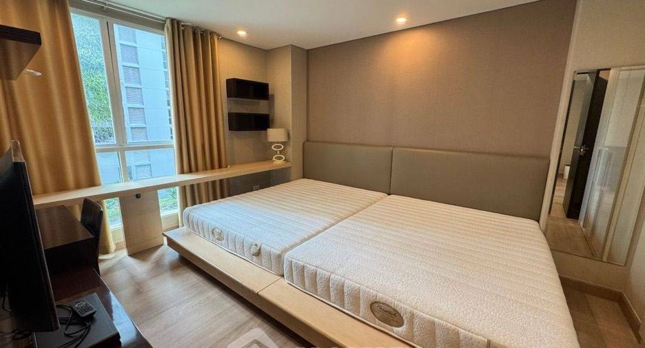 À louer 2 chambres condo à Pathum Wan, Bangkok