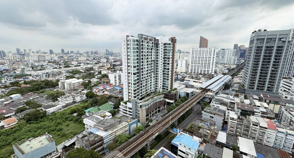 Condo en alquiler de 2 habitaciones en Phaya Thai, Bangkok