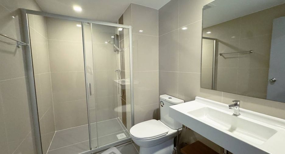 Condo en alquiler de 2 habitaciones en Phaya Thai, Bangkok