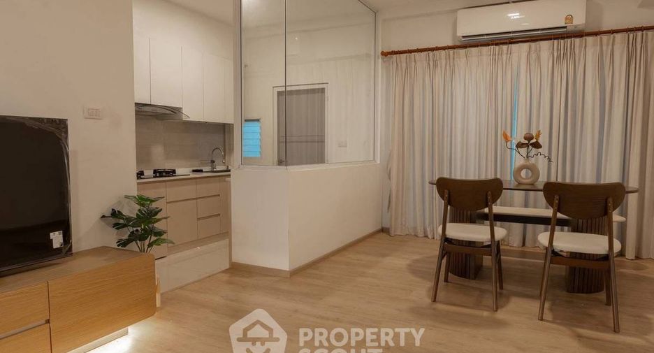 For rent 3 ベッドルーム townhouse in Prawet, Bangkok